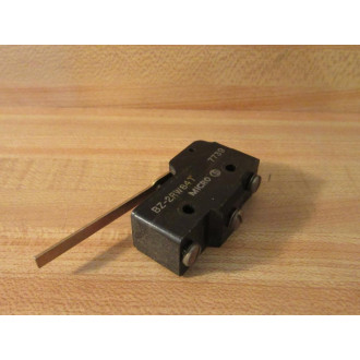 Micro Switch BZ-2RW84T Basic Switch wLever BZ2RW84T (Pack of 2) - Used