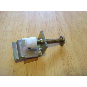 Allen Bradley 2711-NP2 Mounting Clip 77135-166-51 (Pack of 5)