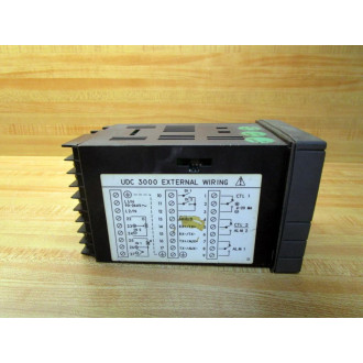 Honeywell UDC3000 Temperature Controller DC300E-0-1B0-30-0000-0 - Used