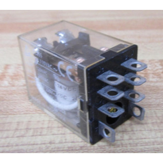 Omron IEC255 Relay 10A 110 V AC 24 VDC - New No Box