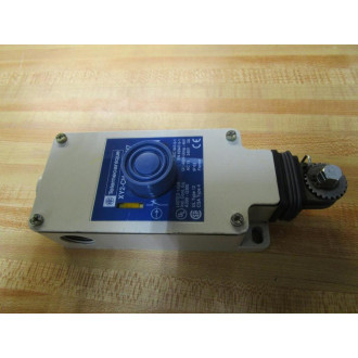 Telemecanique XY2-CH13250H7 E-Stop Pull Switch XY2CH13250H7 - Used