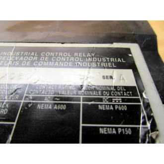 Square D 8501-X0-80 Relay 8501-XO-80 Cracked Housing 120110V - Used