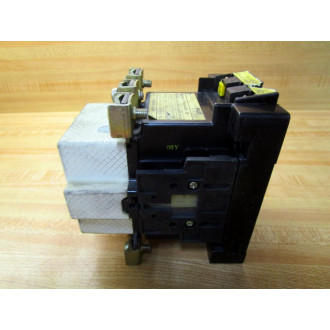 Fuji Electric SC-2S Magnetic Contactor SC2S Cracked Housing - Used