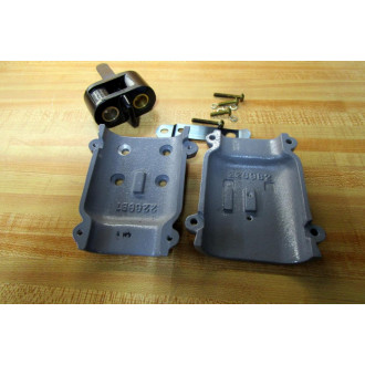 Russellstoll 31010 Battery End RCPT WSpring Latch F04404B
