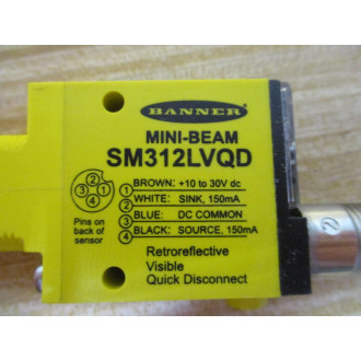 Banner SM312LVQD Photoelectric Mini Beam Scanner WO Nut - New No Box