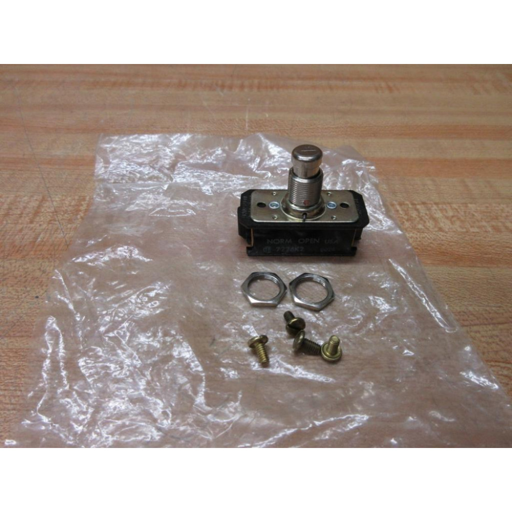 Cutler Hammer Eaton 7226K2 Push Button Switch Cutler Hammer Eaton 7226K2 Push Button Switch
