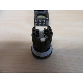 Siemens 3SB3 205-0AA71 Clear 3SB32050AA71 Complete