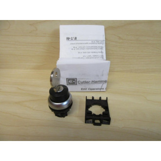 Cutler HammerEaton M22-WRS-A1 Selector Switch - New No Box