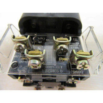Allen Bradley 800T-FXP16GA7 Push Pull Switch W40171-002-01 Transformer