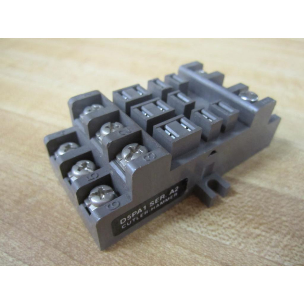 Cutler Hammer D5PA1 Eaton Relay Socket - Used