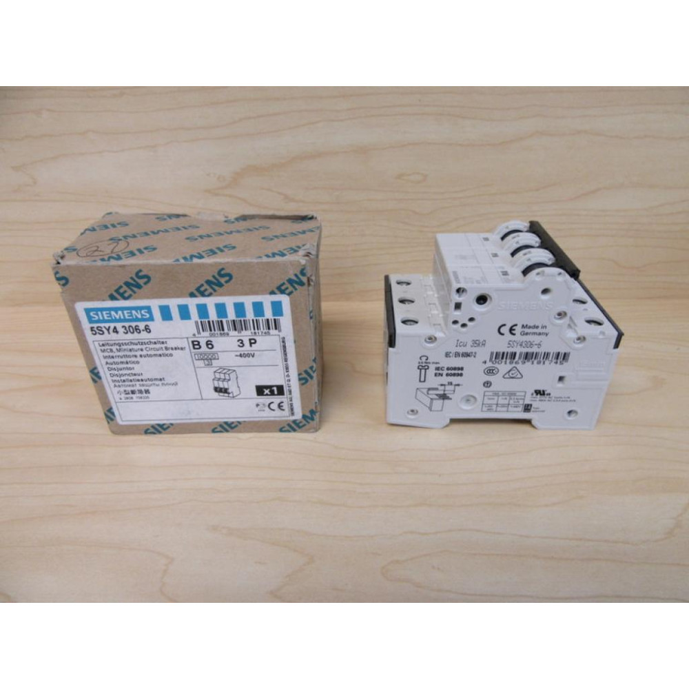 Siemens 5SY4 306-6 Circuit Breaker