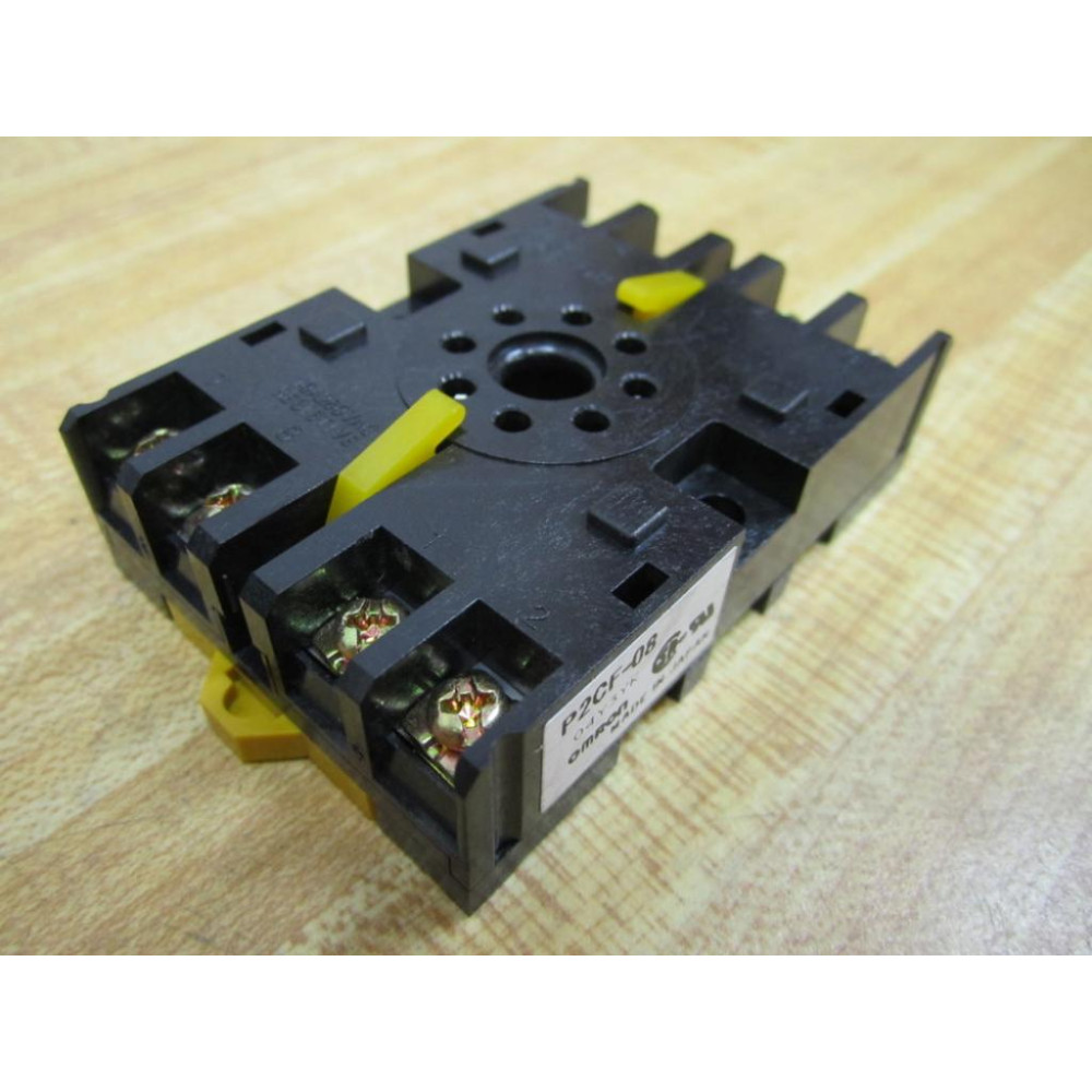 Omron P2CF-08 Relay Socket P2CF08 (Pack of 2) - New No Box