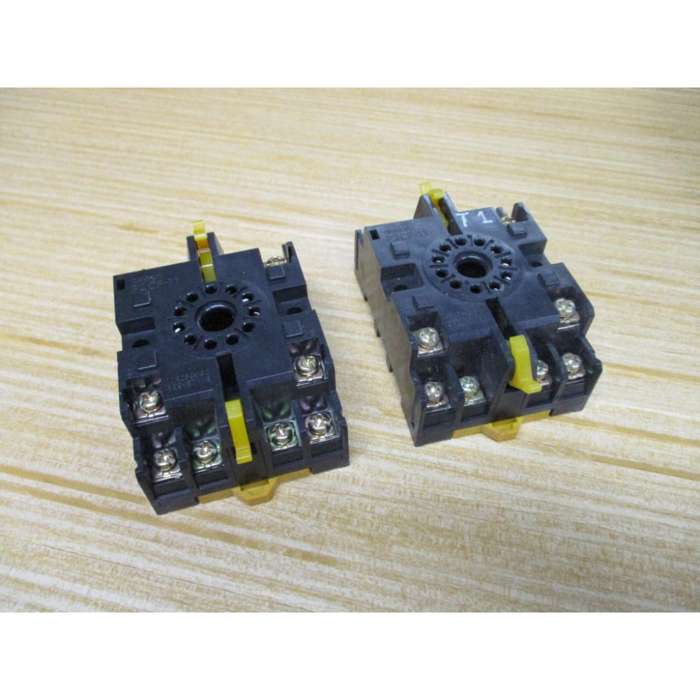 Omron P2CF-11 Relay Socket P2CF11 - New No Box