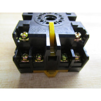 Omron P2CF-11 Relay Socket P2CF11 - New No Box
