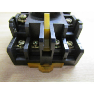 Omron 11PFA Relay Socket (Pack of 5) - New No Box