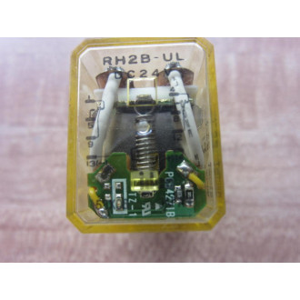 IDEC RH2B-UL-DC24V Relay RH2B-UL-24V 24VDC (Pack of 2) - New No Box