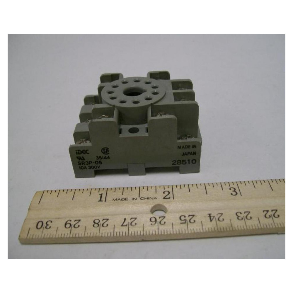IDEC SR3P-05 Relay Socket SR3P05 (Pack of 2) - Used