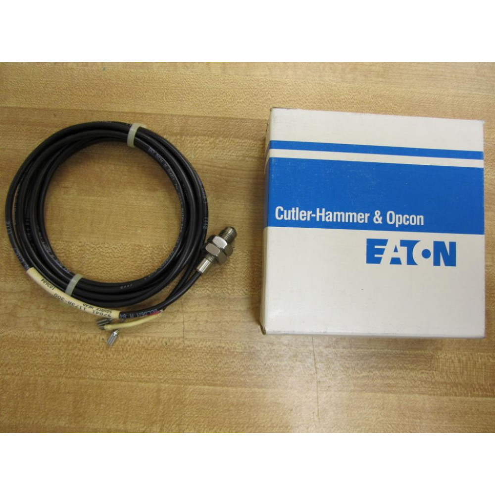 Cutler Hammer 1173A-300 Eaton Photoelectric Source Head 103684
