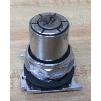 Cutler Hammer 10250T15237 Eaton Selector Switch Key Operate NEMA 4-13 WO Key - New No Box