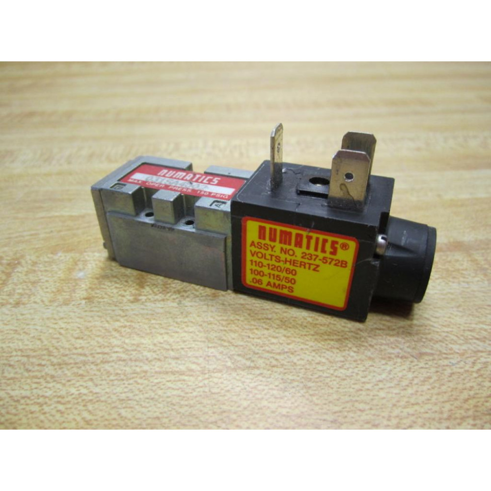 Numatics 031SA4002 Single Solenoid Valve W237-572B - Used
