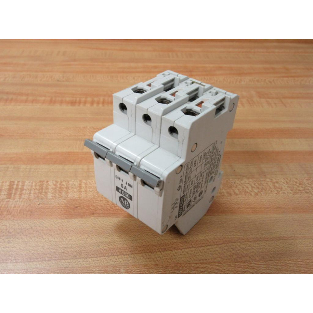Allen Bradley 1492-CB3 H 050 Circuit Breaker 1492CB3 Series A - New No Box