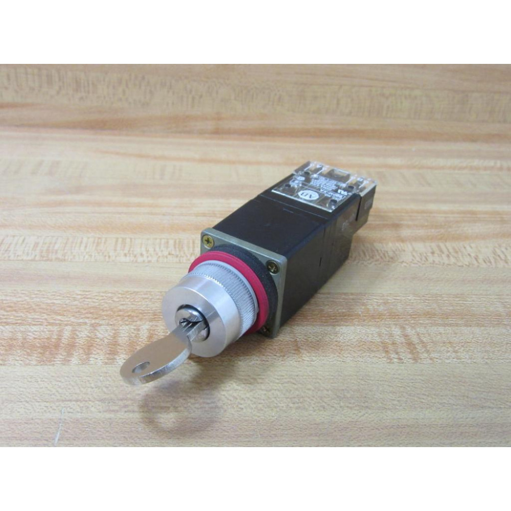 Allen Bradley 800MR-H33B Selector Switch 800MRH33B - New No Box