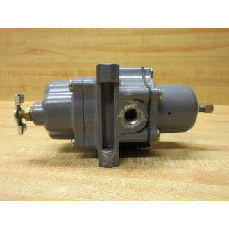 Fisher Controls 67CFR-239 Pressure Regulator 67CFR239 WOut Gauge - Used