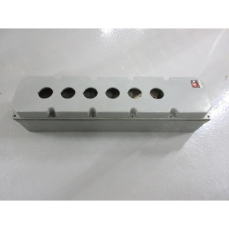 Eaton 10250TE34 Pushbutton Enclosure N6 WHardware 6 Holes - Used