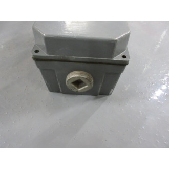 Eaton 10250TE34 Pushbutton Enclosure N6 WHardware 6 Holes - Used