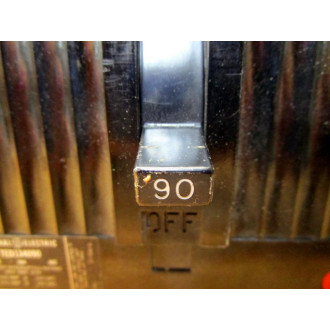 General Electric TED134090 Circuit Breaker Missing Lugs - Used