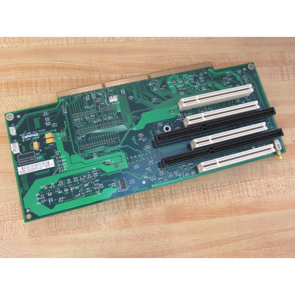 Compaq 009663-001 OISA 2CMB 2PCI Riser Card 009663001 Rev.0D - Used Compaq 009663-001 OISA 2CMB 2PCI Riser Card 009663001 Rev.0D - Used