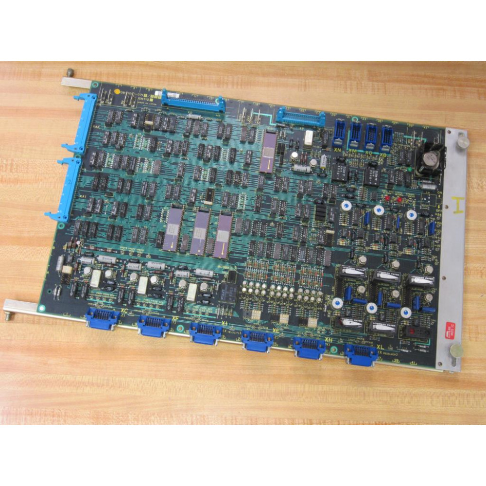Fanuc A20B-0005-0711 Control PCB GN712 A20B-0005-071111F - Used Fanuc A20B-0005-0711 Control PCB GN712 A20B-0005-071111F - Used