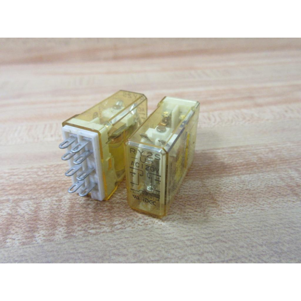IDEC RY2S-U-AC120V Relay RY2S-U-120V AC 3A 110VAC (Pack of 2) - New No Box