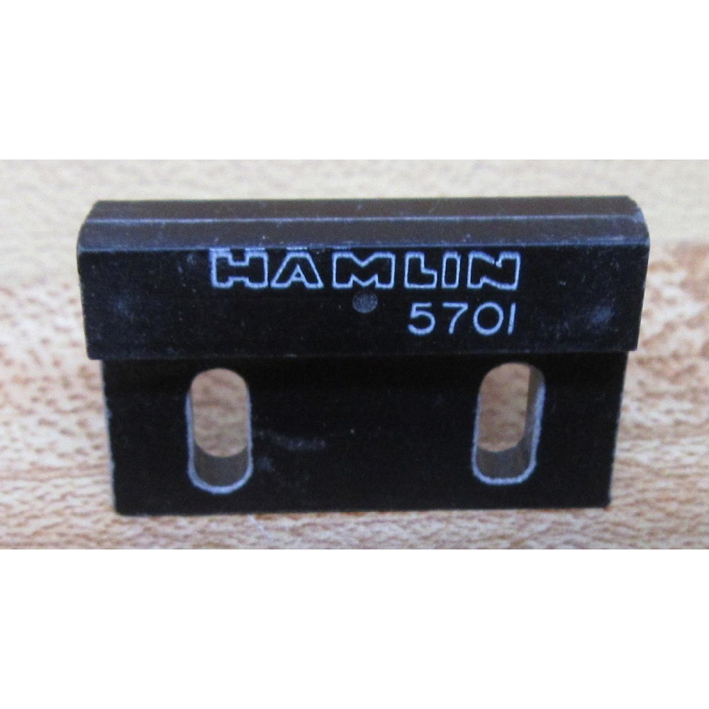 Hamlin 5701 Actuator Magnet - New No Box Hamlin 5701 Actuator Magnet - New No Box