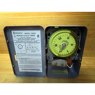 Intermatic C8835 Repeat Cycle Timer Cracked Interior Guard - Used
