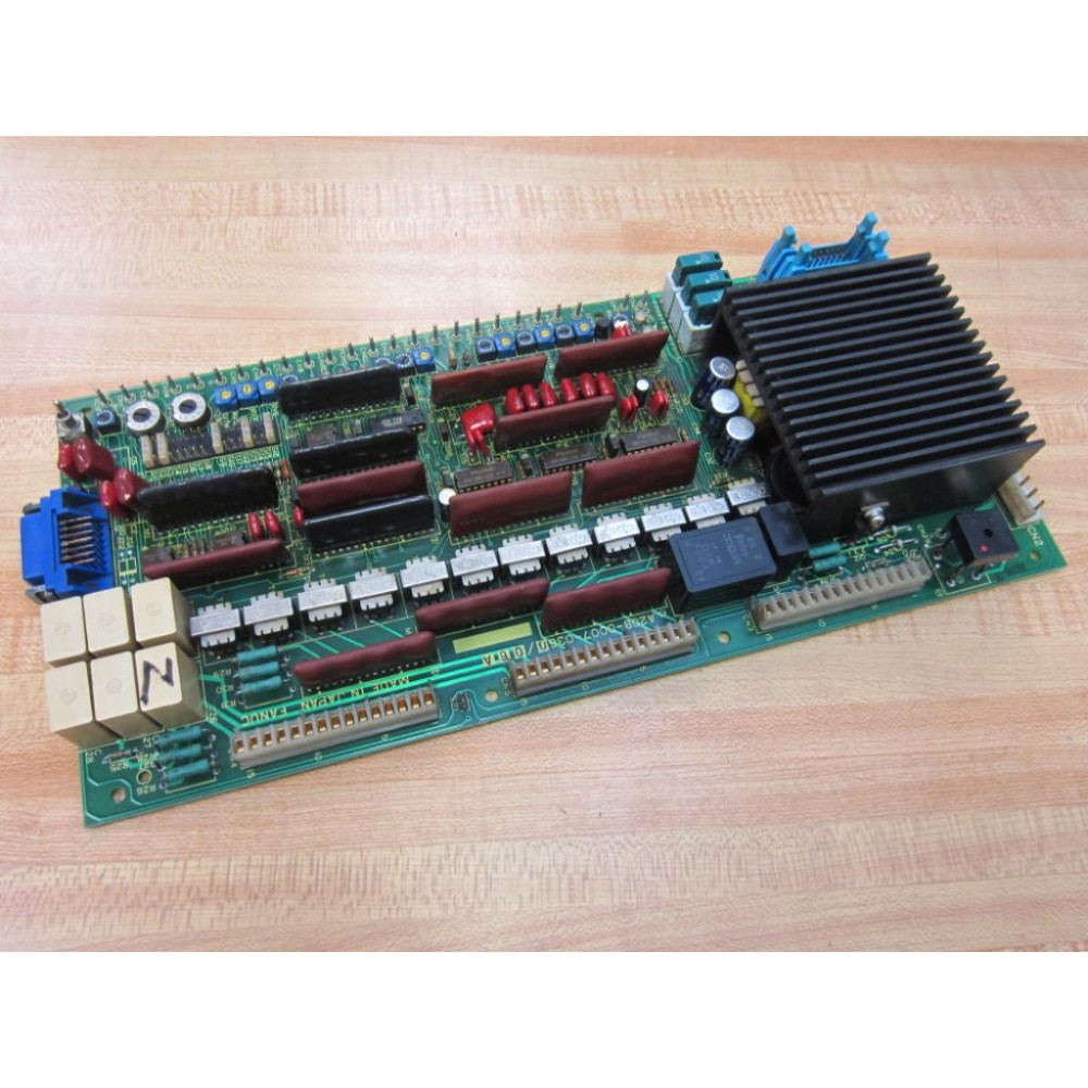 Fanuc A20B-0007-0361 Servo Drive A20B-0007-036106A wPower Supply - Used Fanuc A20B-0007-0361 Servo Drive A20B-0007-036106A wPower Supply - Used