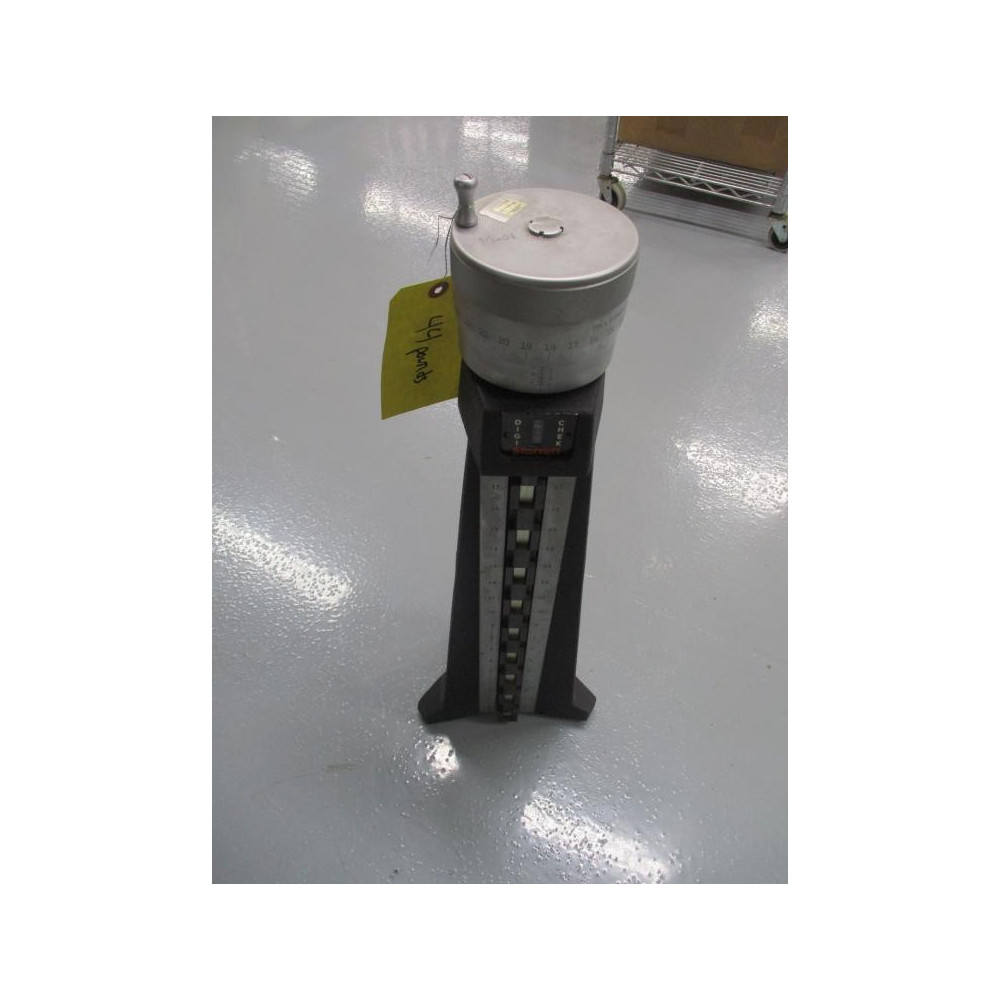 Starrett 258 Digi-Chek Height Gauge DHG18-258 - Used