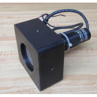 Senix ULTRA-30-VA Distance Sensor ULTRA30VA - Used