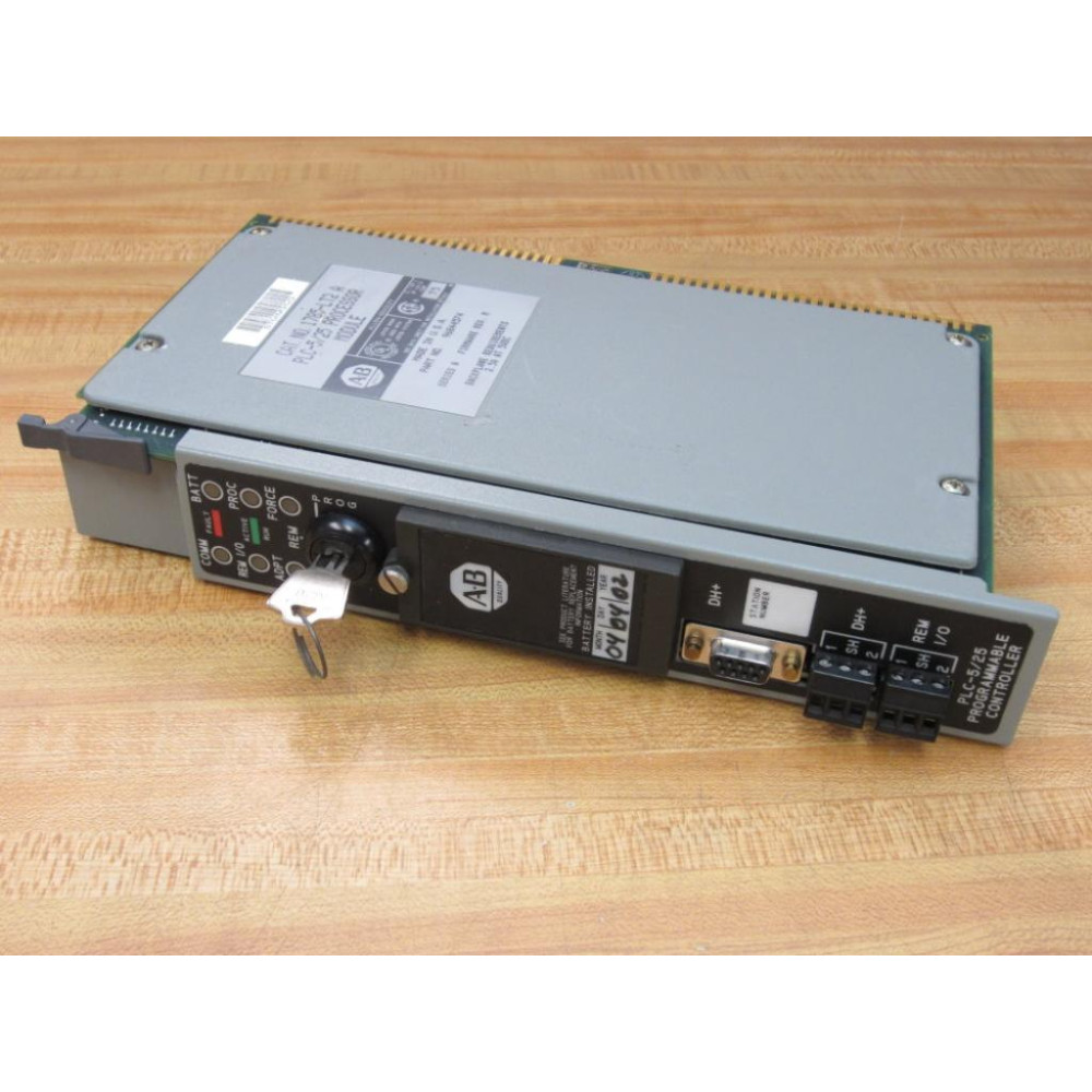 Allen Bradley 1785-LT2 PROCR Module PLC-525 FW Rev.M wKey - Used Allen Bradley 1785-LT2 PROCR Module PLC-525 FW Rev.M wKey - Used