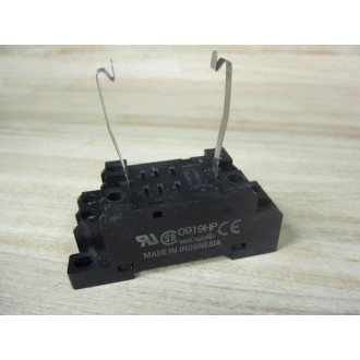 Omron PTF08A-E Relay Socket PTF08AE WMetal Retainers (Pack of 4) - Used