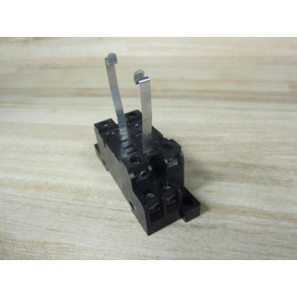 Omron PTF08A-E Relay Socket PTF08AE WMetal Retainers (Pack of 4) - Used