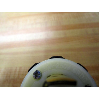 Leviton 2621 Locking Plug L6-30P