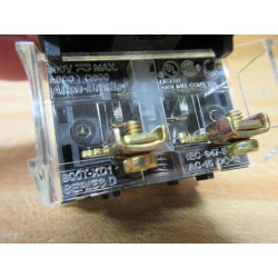 Allen Bradley 800T-QB24AD1 Button 800TQB24AD1 W800T-XD1