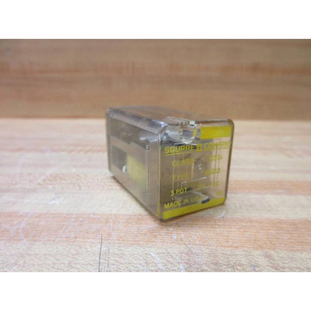 Square D 8501-KSD13 Schneider Electric Relay 8501KSD13 - Used