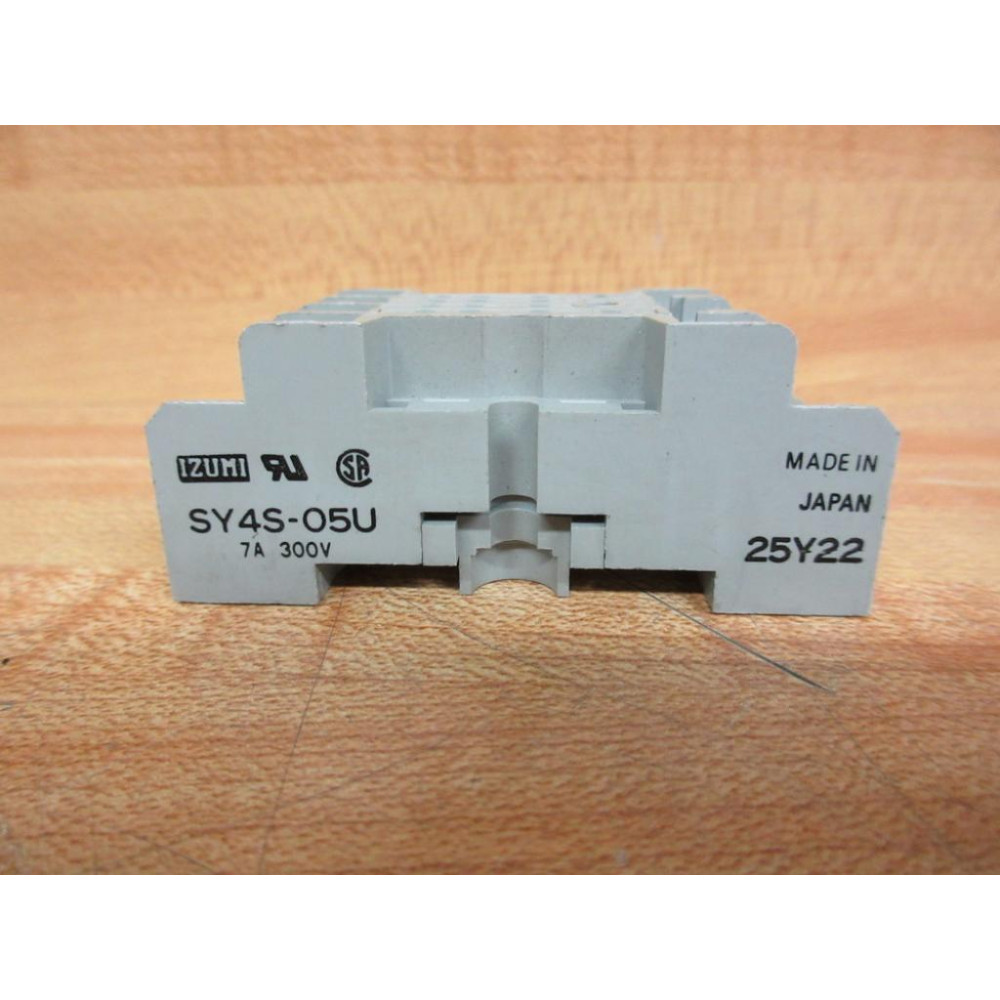 IDEC IZUMI SY4S-05U Relay SY4S05U - New No Box