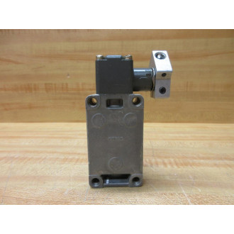 Omron WLCL-TS Limit Switch WLCLTS - Used