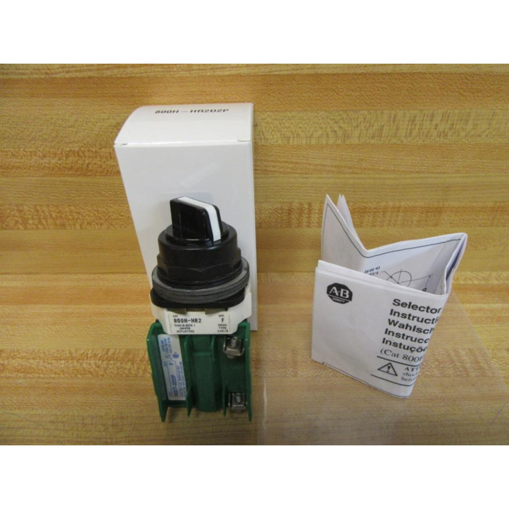 Allen Bradley 800H-HR2D2P Selector Switch 2 Pos. 800HHR2D2P