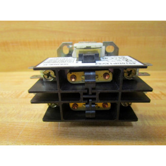 Square D 8910DP12V02 Contactor - New No Box