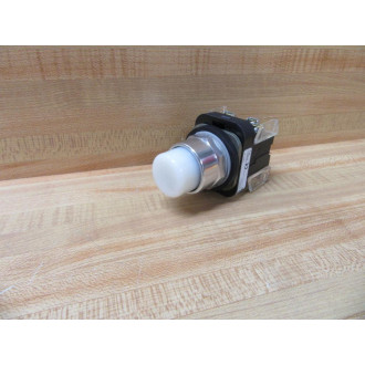 Allen Bradley 800T-QBH10W Illuminated Push Button - New No Box