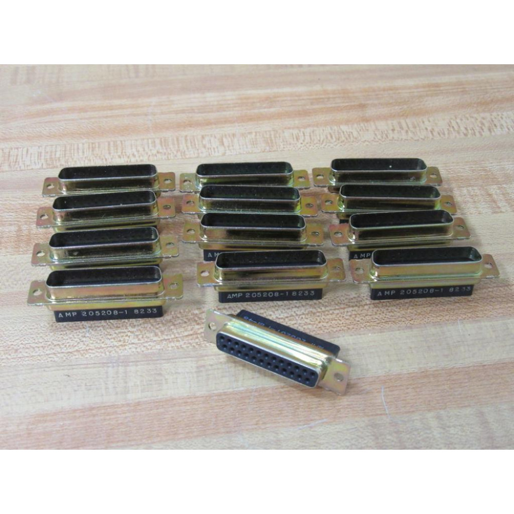 AMP 205208-1 D-Sub Plug 2052081 (Pack of 13) - New No Box